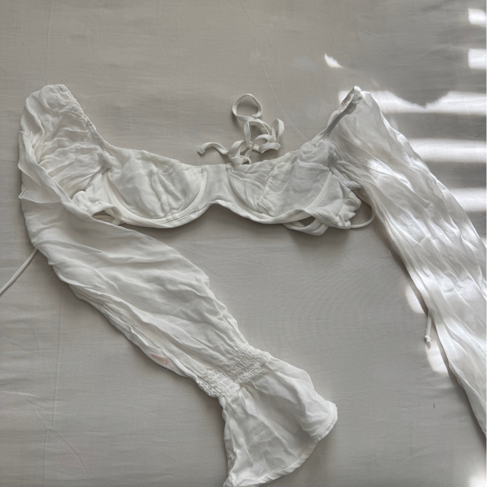 White fox crop top